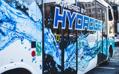 Na Strojníckej fakulte STU v Bratislave sme predstavili 1. vodíkový midibus v Európe