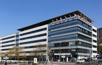 Nový dvojitý diplom s IDRAC Business School vo Francúzsku