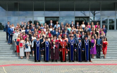 Slávnostné promócie na Obchodnej fakulte Ekonomickej univerzity v Bratislave