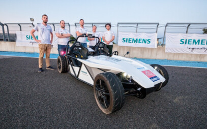 SjF STU so spoločnosťou Siemens vyvíja autonómne vozidlo