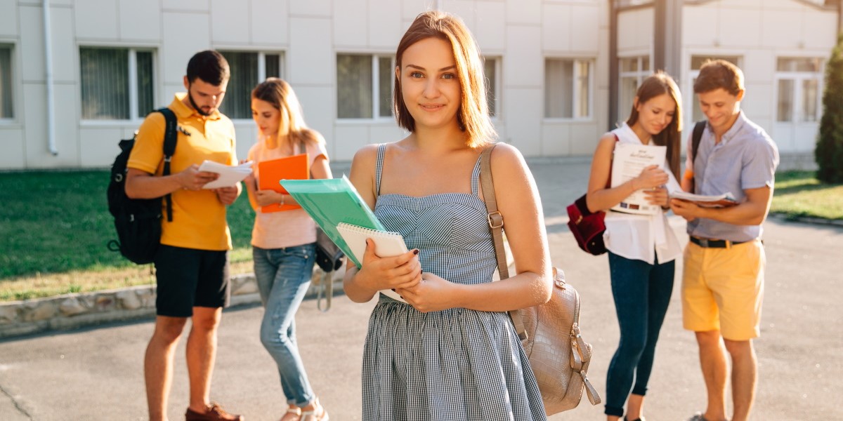 Letná škola diplomacie